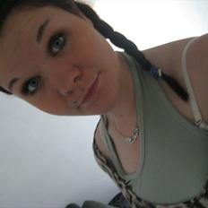 Kvinde Michelle Sabrina