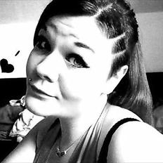 Kvinde Michelle Sabrina