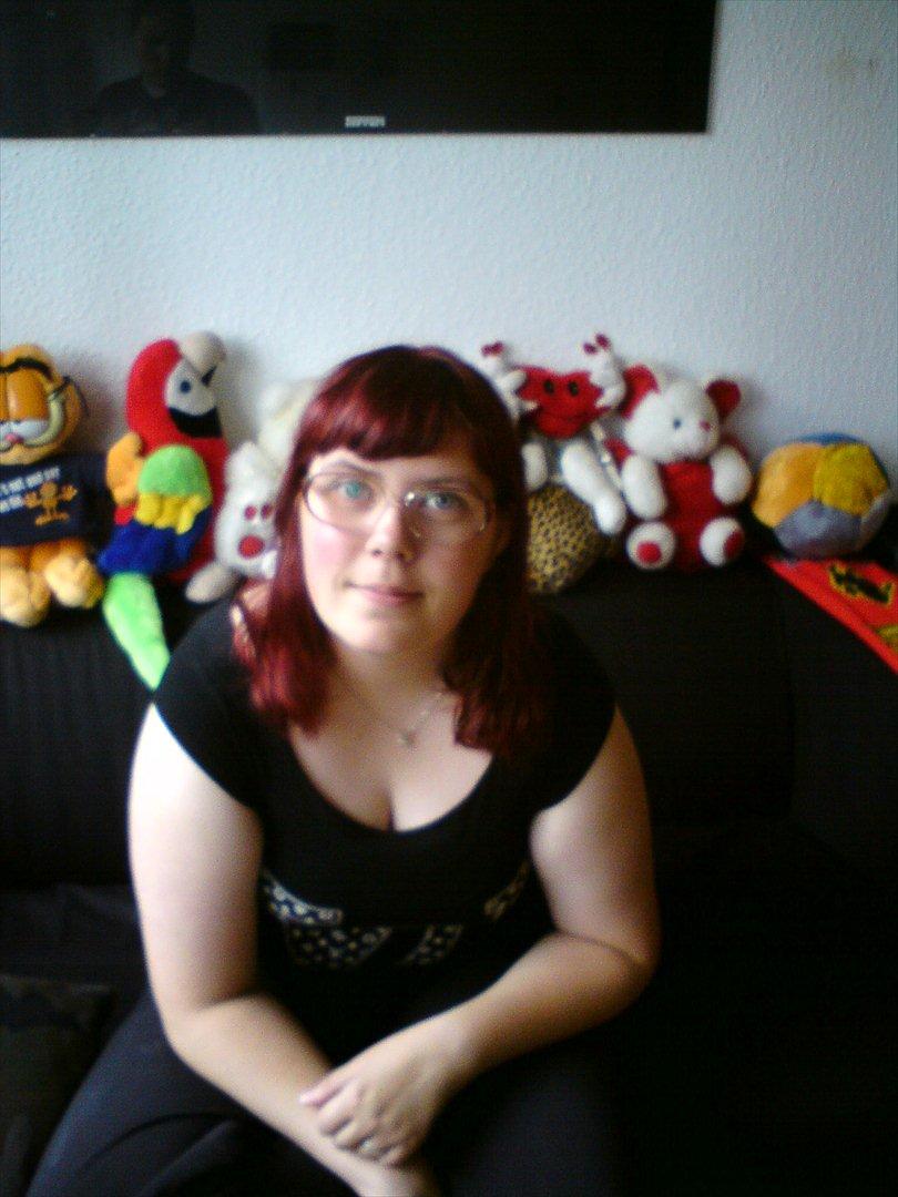 Kvinde vinnie  - det er den hårfarve jeg har nu fordi at man har farvet sit hår  billede 1