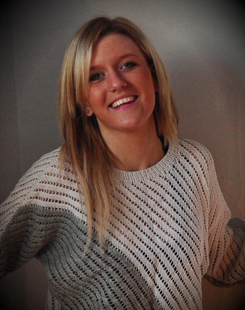 Kvinde A.C.A Lundager billede 4