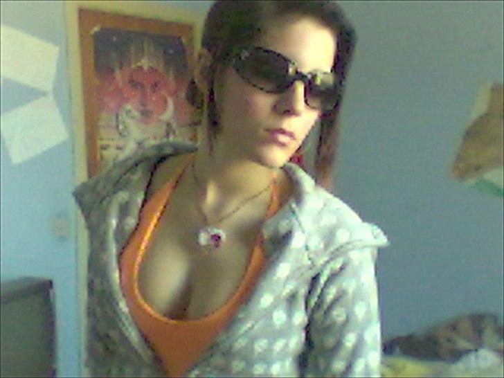 Kvinde Simone J billede 9