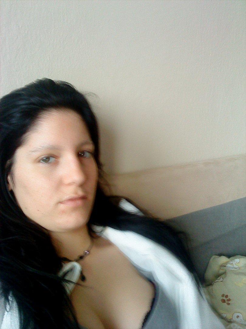 Kvinde Simone J billede 10