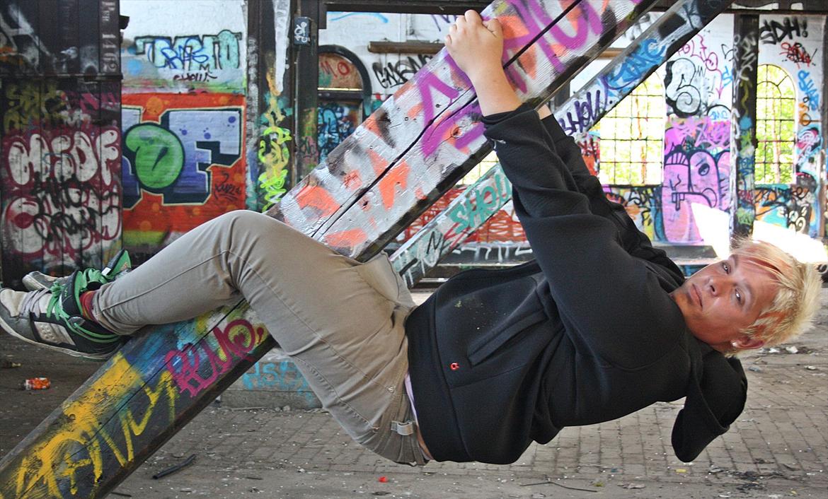 Mand Dennis - Ja jeg er ikke den kønneste men jeg er mig selv taget den 27-7-11 af lene pene på min venneliste billede 12