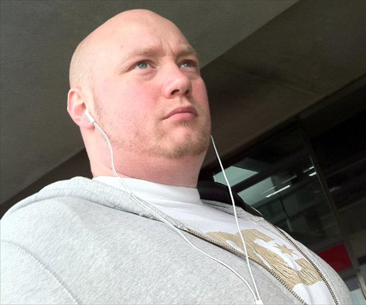 Mand Dennis billede 2