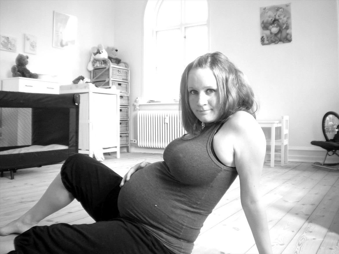 Kvinde Henne - Da jeg var gravid med min datter Kira :-) billede 4