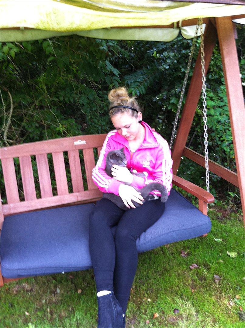 Kvinde Amalie billede 4