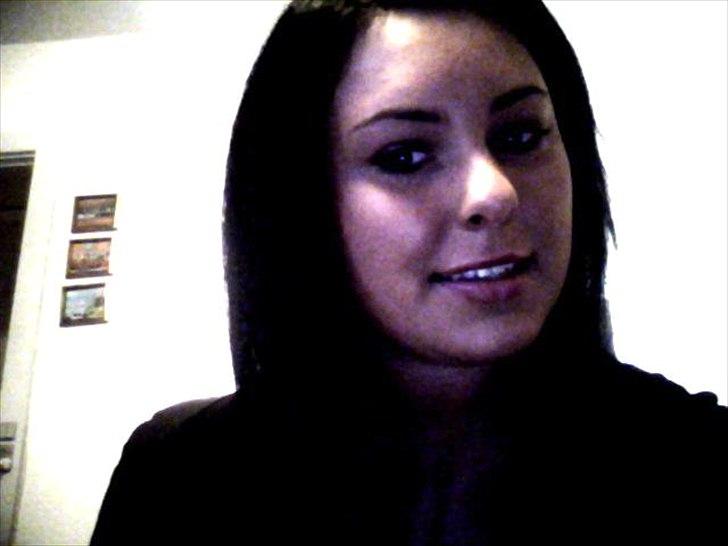 Kvinde Amira U billede 4