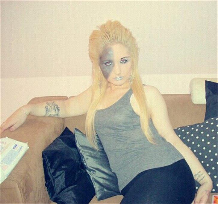 Kvinde Caroline Marie Moth Iversen - Fra d.13/10 2011 billede 3