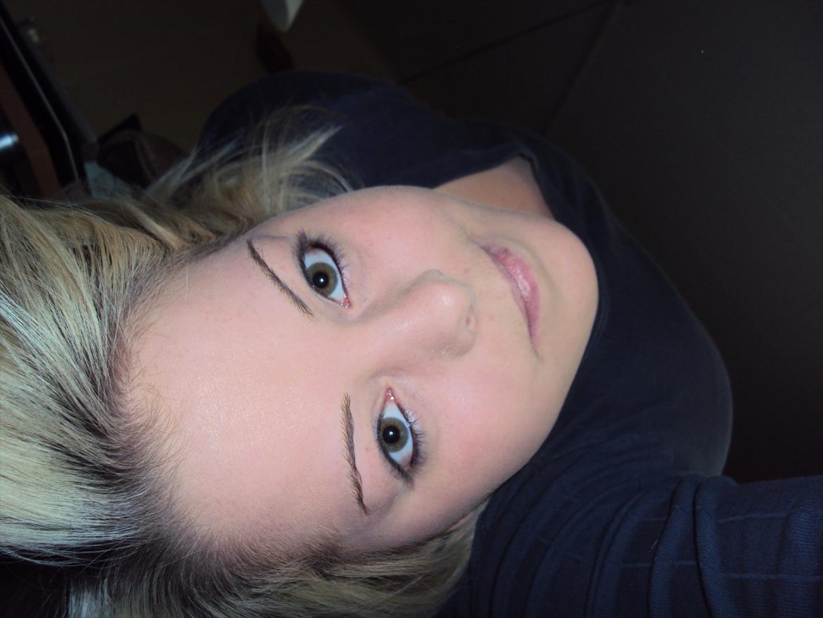 Kvinde Tanja - d. 28.10.2011 - kedsomhed ;) billede 7