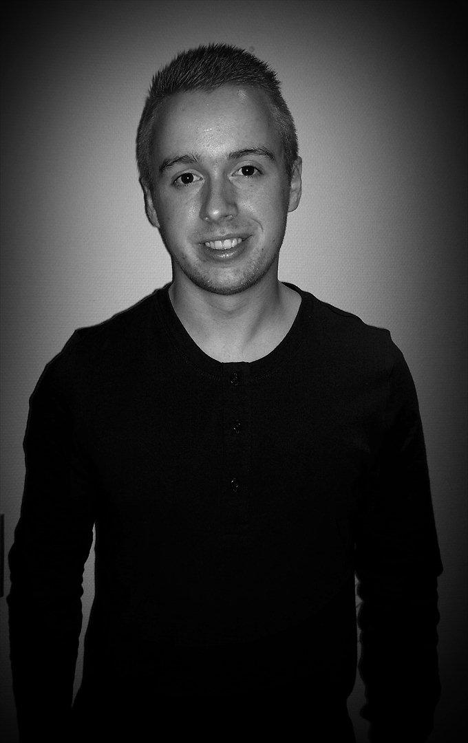 Mand christian - nyt 10.11.11 billede 1