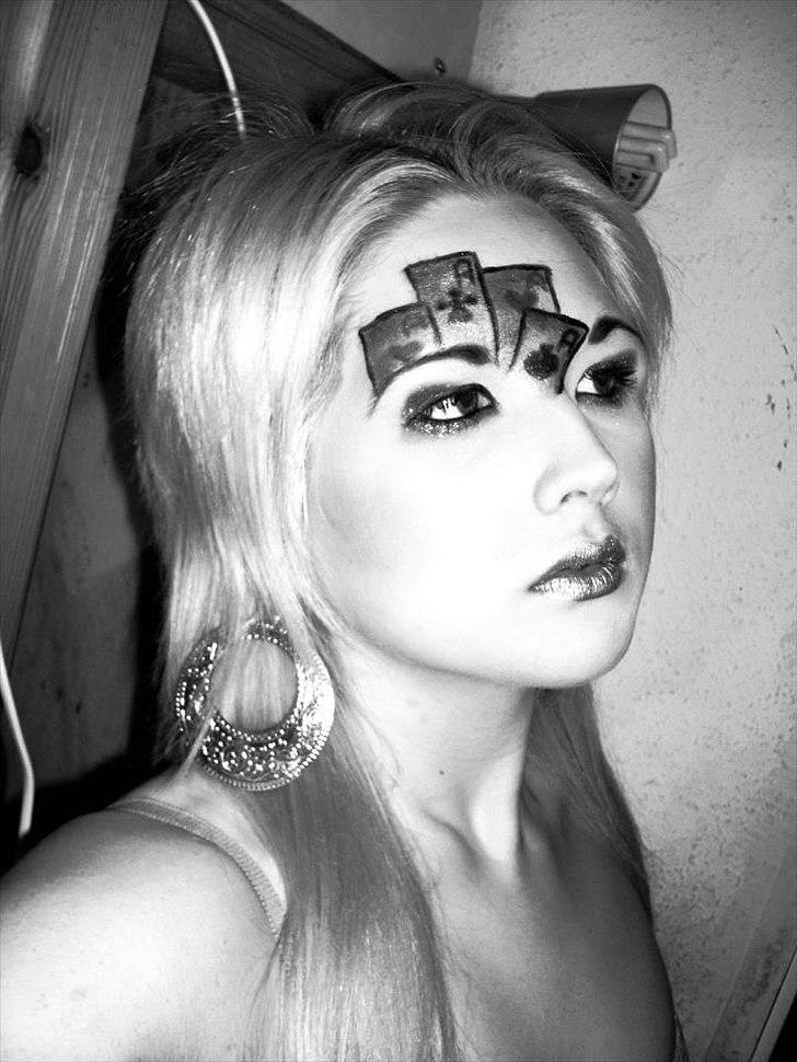 Kvinde Caroline Marie Moth Iversen billede 7