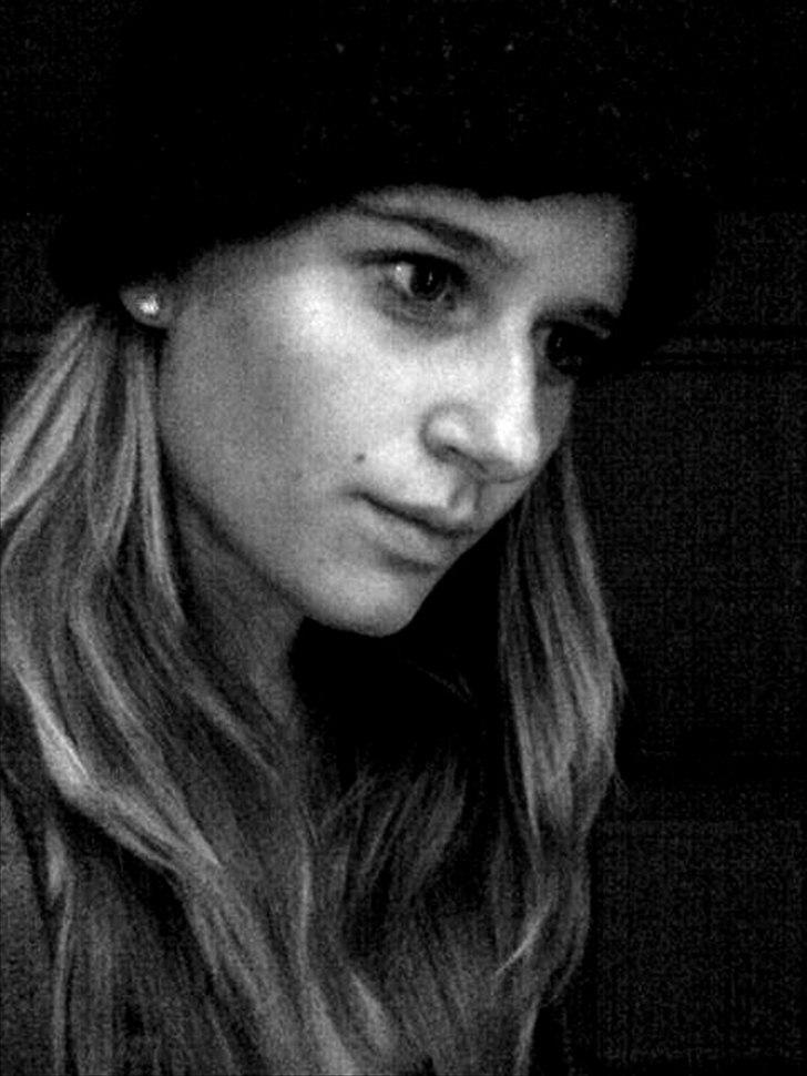 Kvinde Mathilde - Tanken om alt der kan gå galt skal gøres
 - For livet skal skrives med ar, så jeg skal ikke være ren når jeg går herfra billede 5