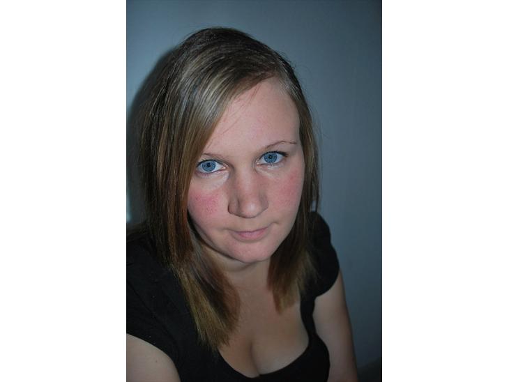 {{currentPhoto.altText}} billede {{currentPhoto.number}}