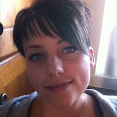 Kvinde Louise Hjorth