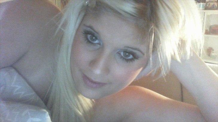 Kvinde brunettegirl94 billede 4