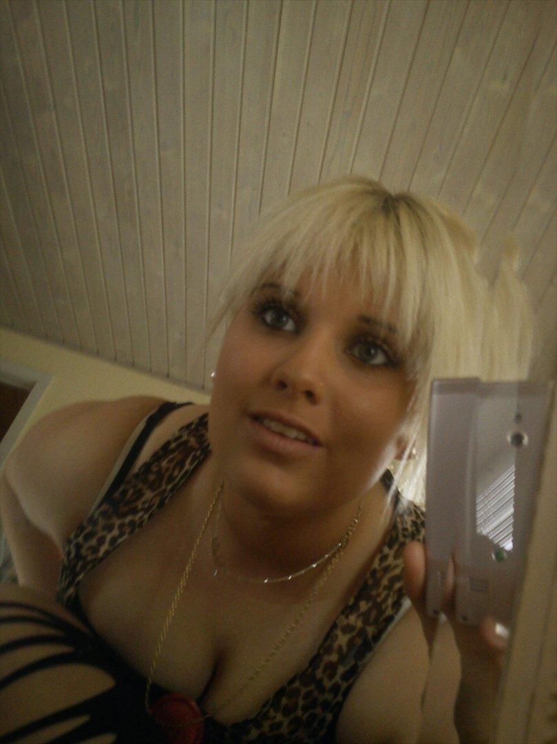 Kvinde brunettegirl94 billede 12