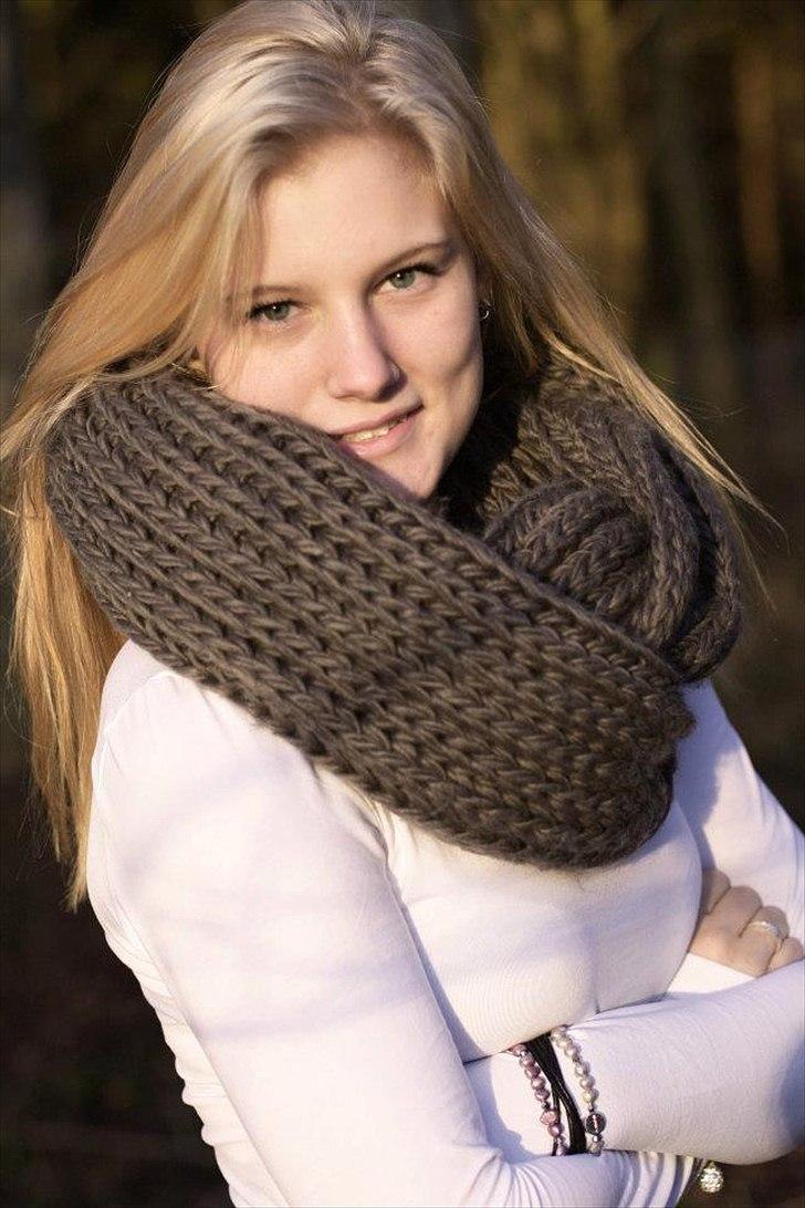 Kvinde Frk. Christensen - D. 17. Nov. 2011, taget af Line Schmidt :-) billede 11