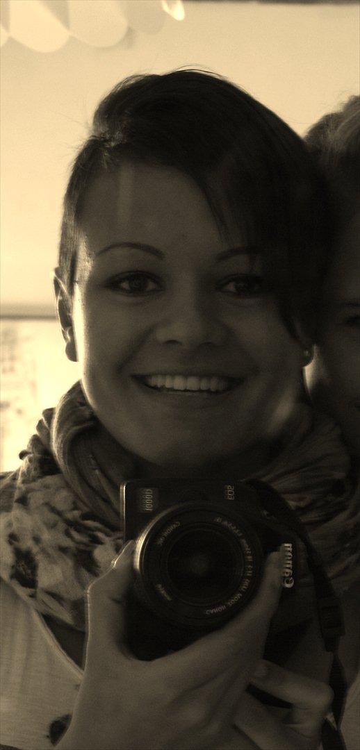 Kvinde Tea B. Hansen billede 1