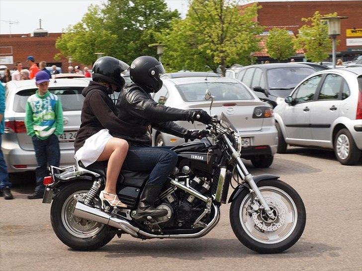 Kvinde Malou K.B. - Hell'ya! I'm biker :-p billede 15