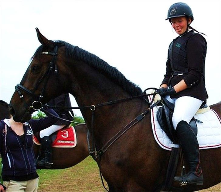 Kvinde Pernille - første stæve på Revalina sommer 2011 <3 billede 5