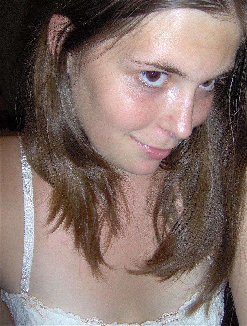 Kvinde Line billede 1