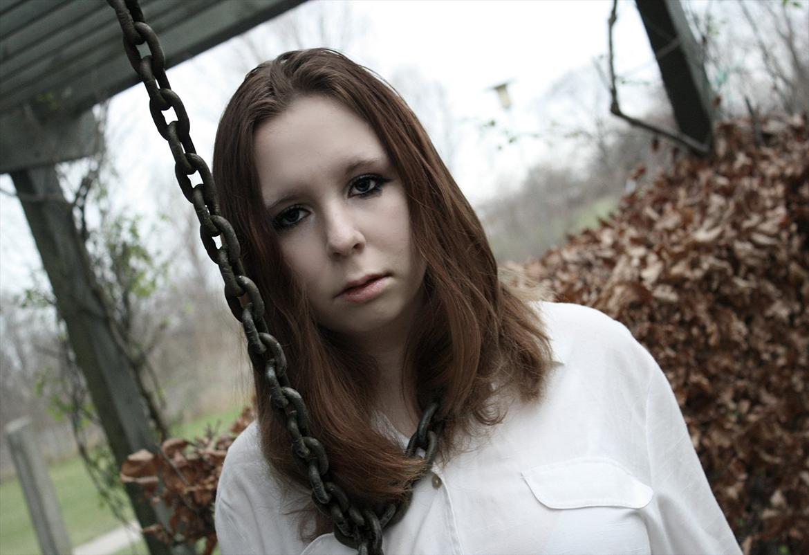 Kvinde Bella Vinter - Shoot 15. Januar 2012.
Foto: Frida Seehusen
"You can't decide what goes on in this hell that we call life." billede 17