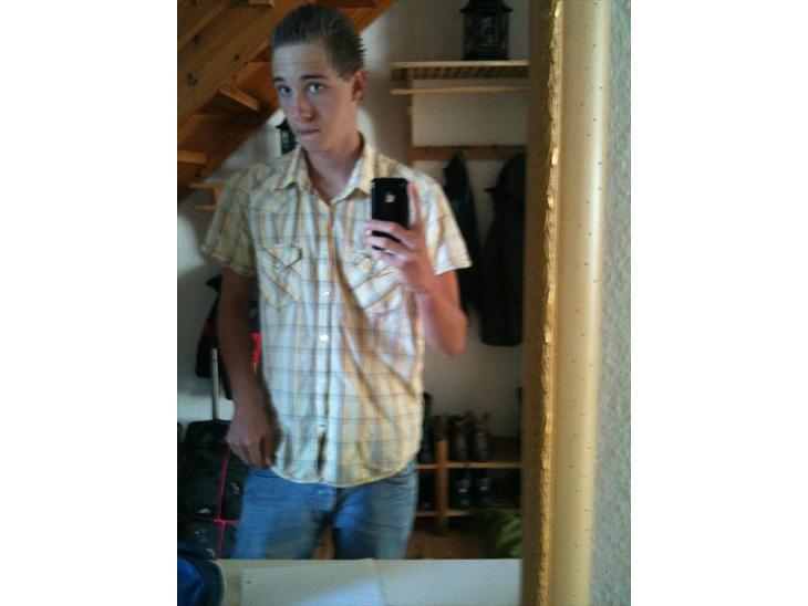 {{currentPhoto.altText}} billede {{currentPhoto.number}}