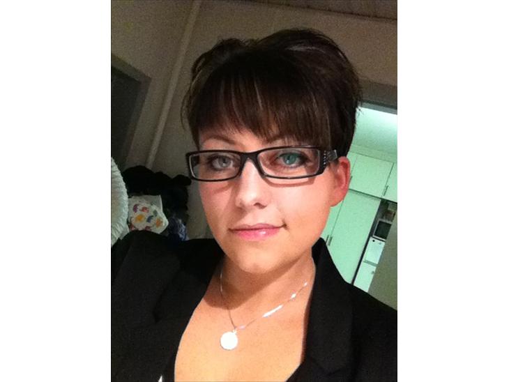 {{currentPhoto.altText}} billede {{currentPhoto.number}}