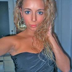 Kvinde Simone