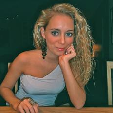 Kvinde Simone