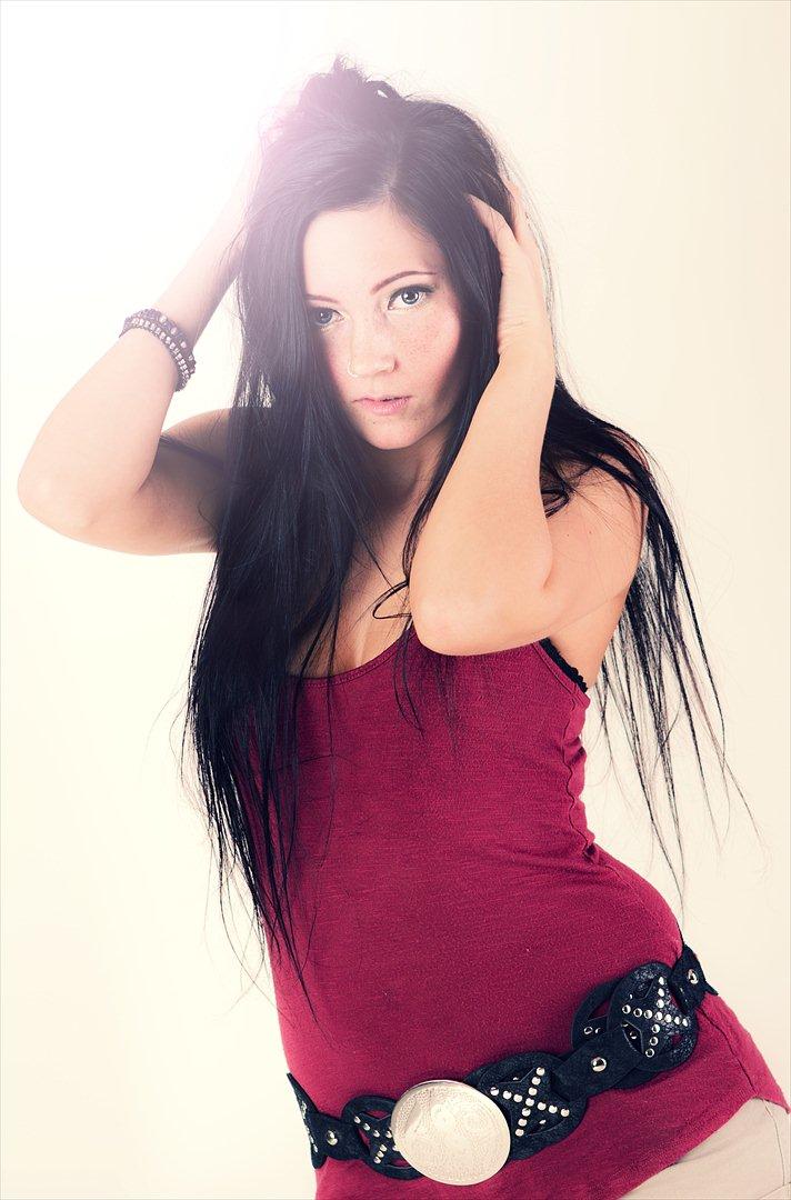 Kvinde Julie Kit - Fotograf: Henrik Lange billede 13