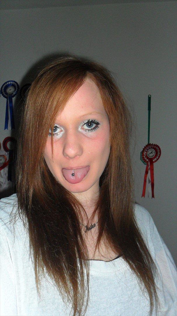 Kvinde Anika - nyeste billede 1