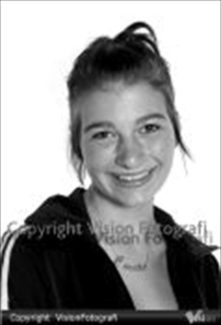 Kvinde Cecilie  billede 2