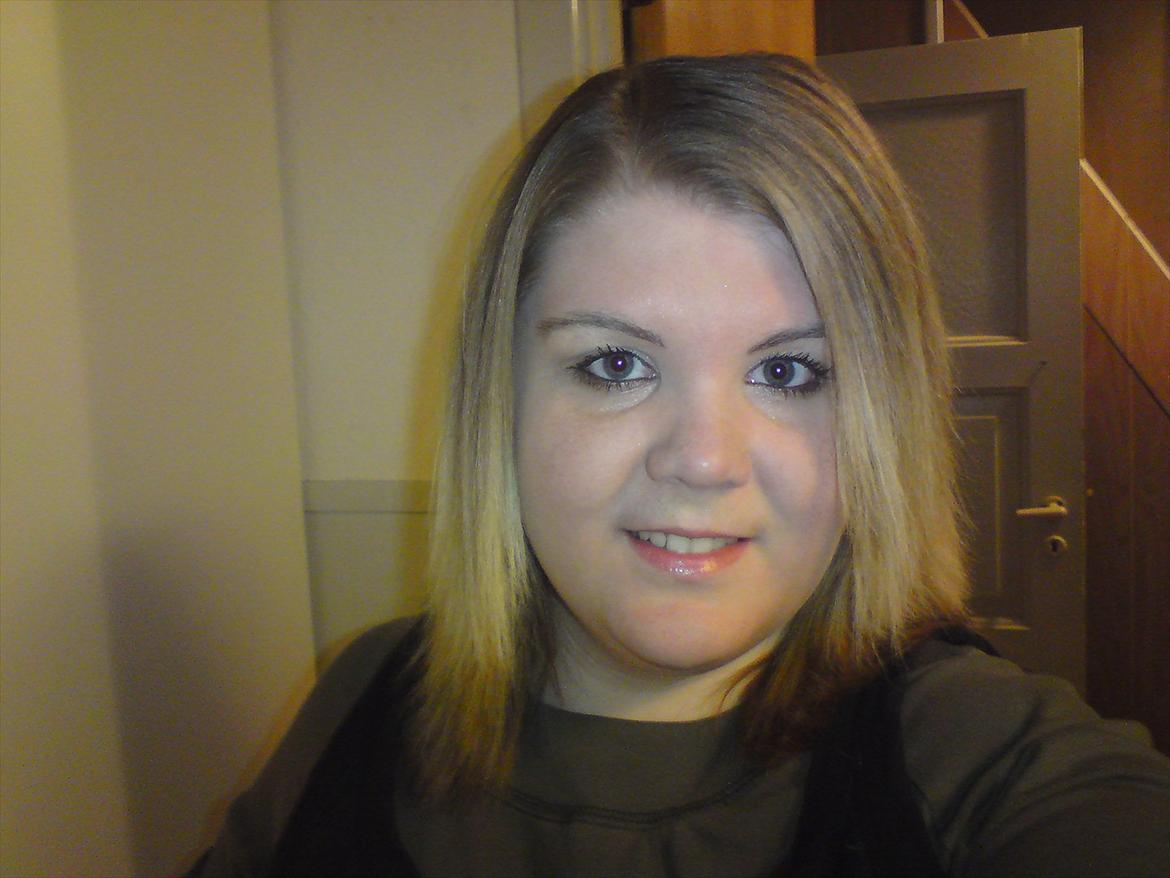 Kvinde Mia - billede taget februar 2010 billede 5