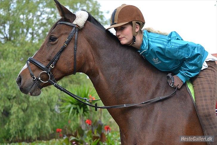 Kvinde Mia Sørensen - mig og min højt elskede baby fantasy <3 billede 10