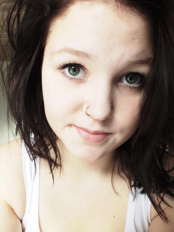 Kvinde Sisse billede 3