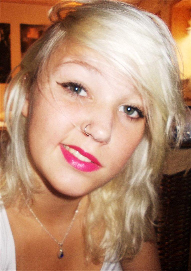 Kvinde Sisse billede 6