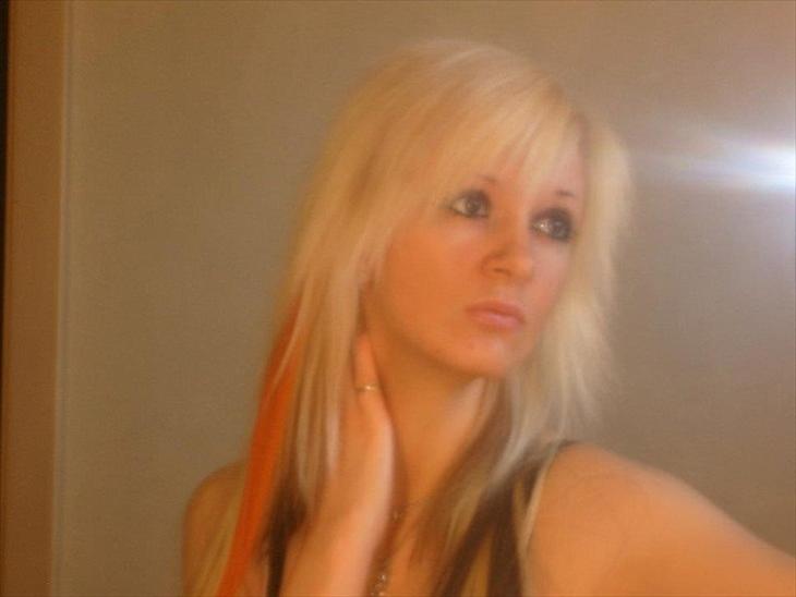 {{currentPhoto.altText}} billede {{currentPhoto.number}}