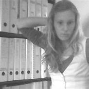 Kvinde Lotte Potte ! 