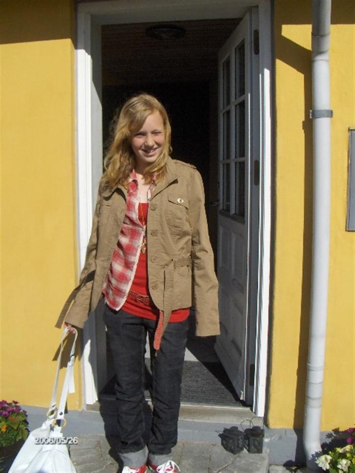 Kvinde Lotte Potte !  - Grøn Fredag D. 26/5 - 06 billede 5