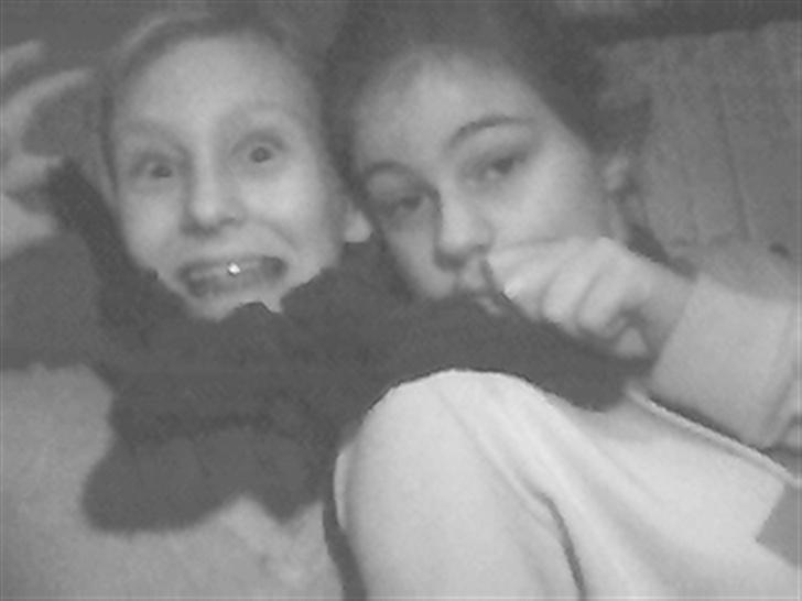 Kvinde Lotte Potte !  - Ea und ich :/ billede 12