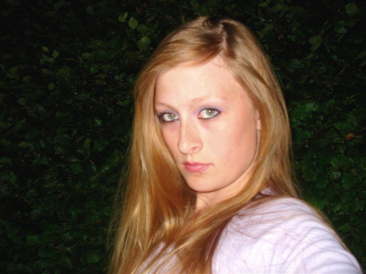 Kvinde Sanni billede 12