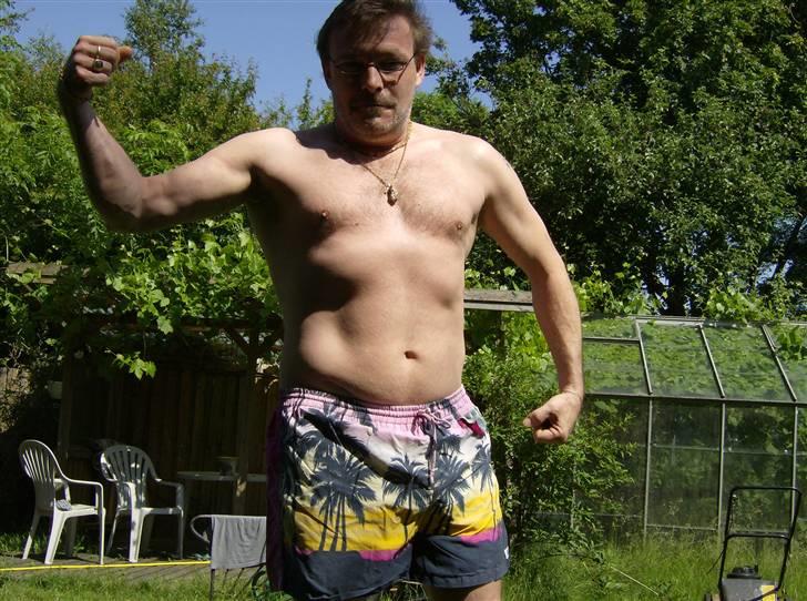 Mand Allan Vitus Hansen - Beskytter min familie forevigt. billede 9