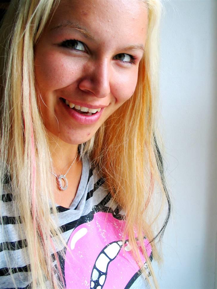 Kvinde Salmira billede 13