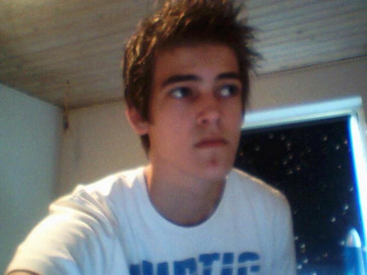 {{currentPhoto.altText}} billede {{currentPhoto.number}}