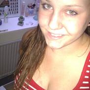 Kvinde Nadia Pedersen