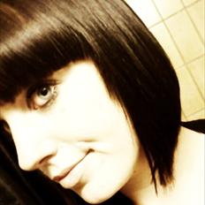 Kvinde .. Frk Ida Hansen ;b <3