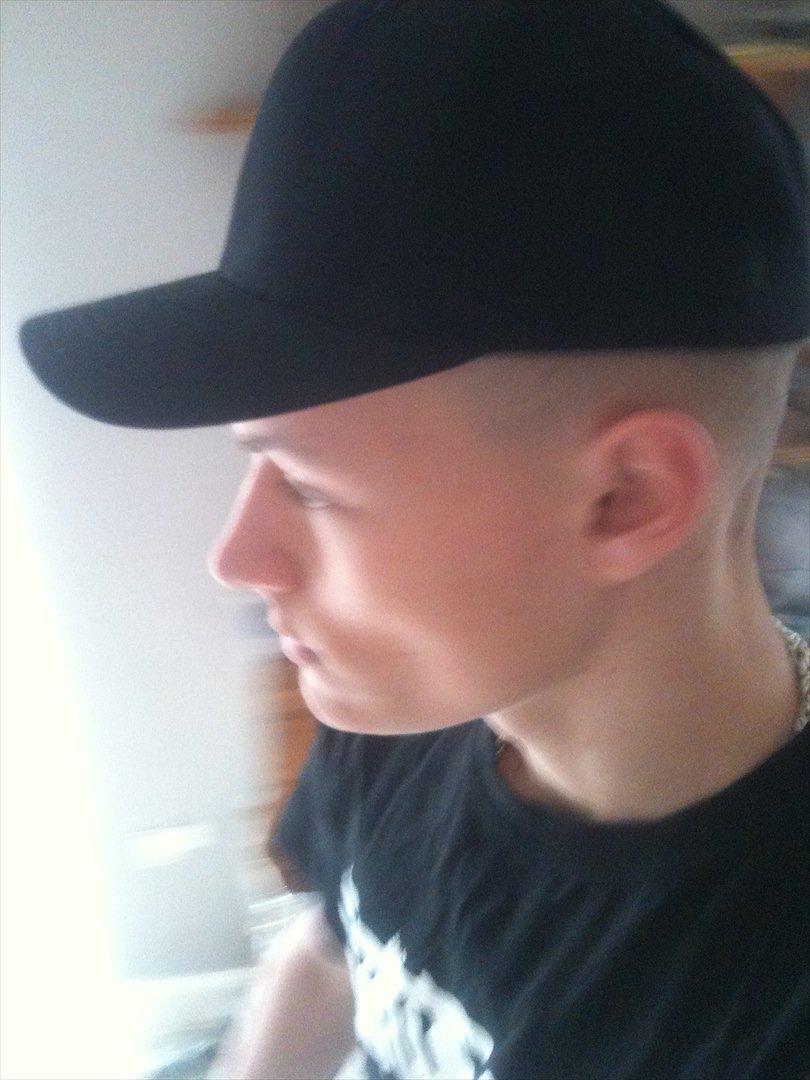 Mand Theis billede 1