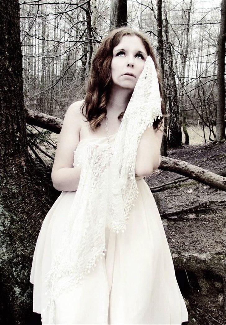 Kvinde Bella Vinter - Dreaming Forest by Emma ''Amy'' Gro Kloster! :D billede 20