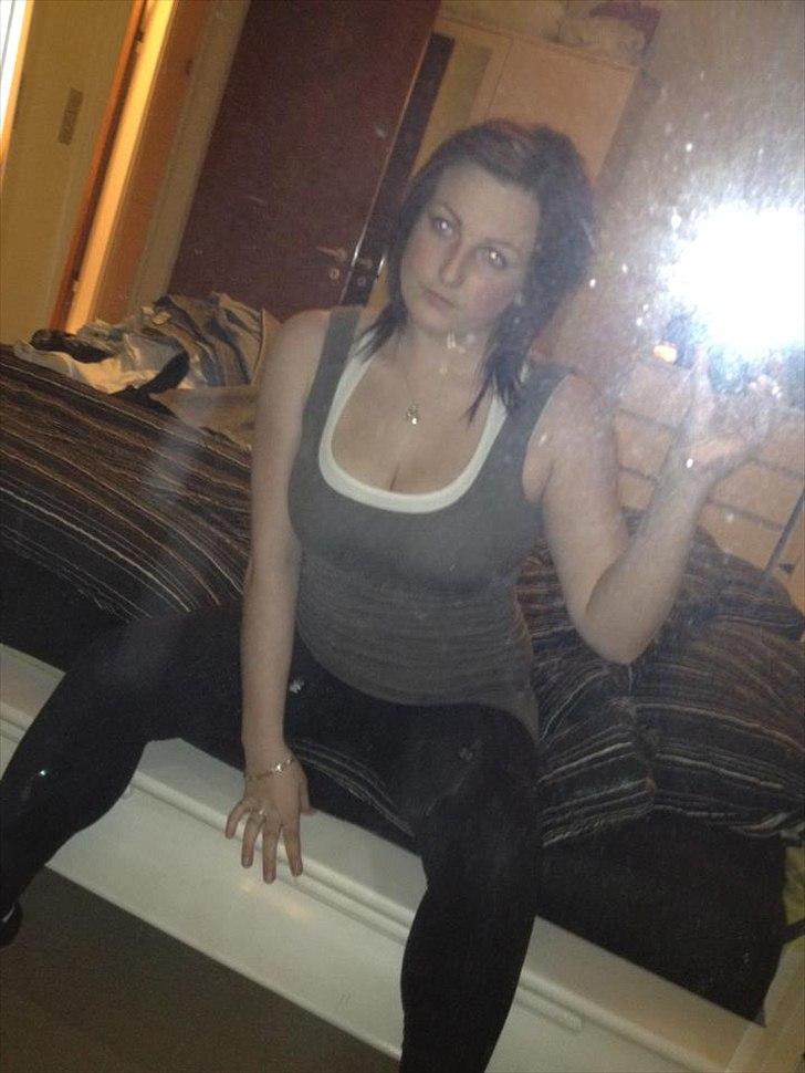 Kvinde Julie billede 7